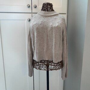 Motif | Cropped Crewneck Pullover Sweater | Beige | Size Large